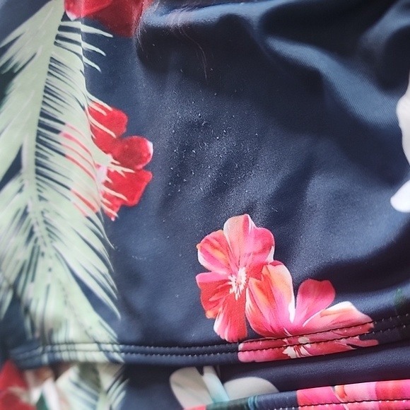 Women's Floral swim‎ suit - Picture 9 of 9